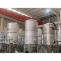 成都大型啤酒设备 200吨精酿啤酒设备 啤酒生产设备